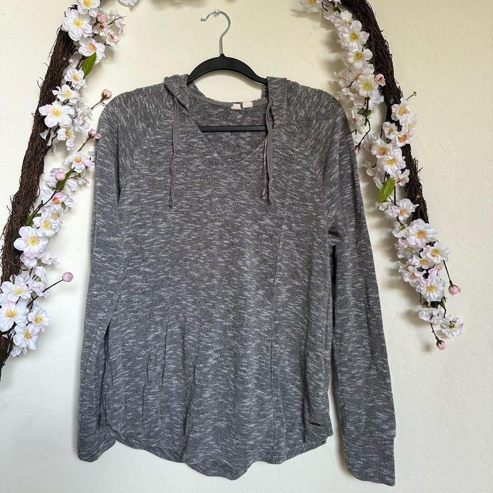 Roxy - grey hoodie